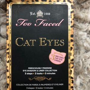 TOO FACED CAT EYES PALETTE